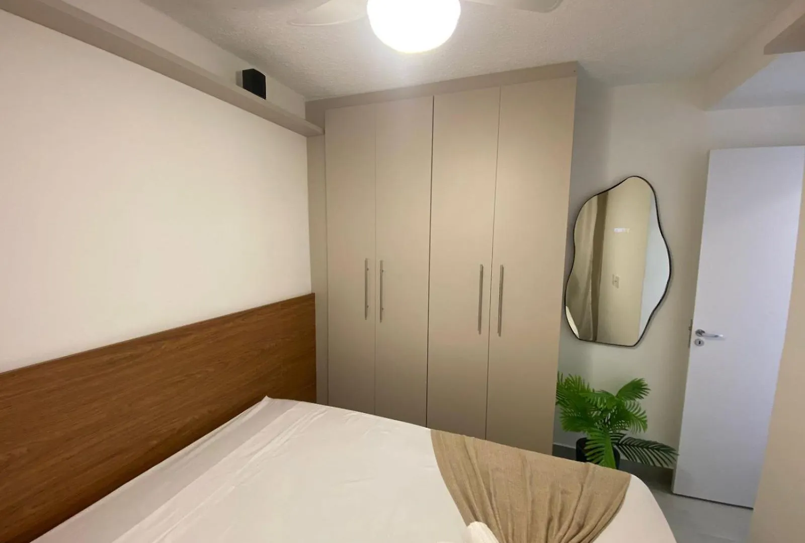 Ap Aconchego Prox Tolstoi, Mooca E Metro Apartamento São Paulo 0*,  Brasil